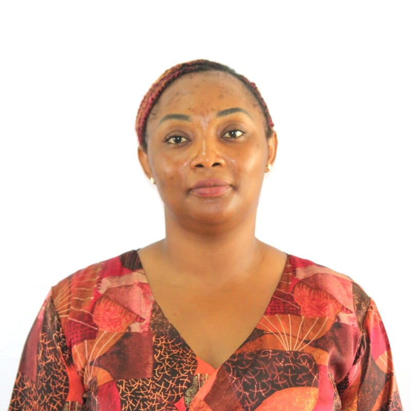 Mme Christelle Gwladys ELOUGA_Infirmière principale