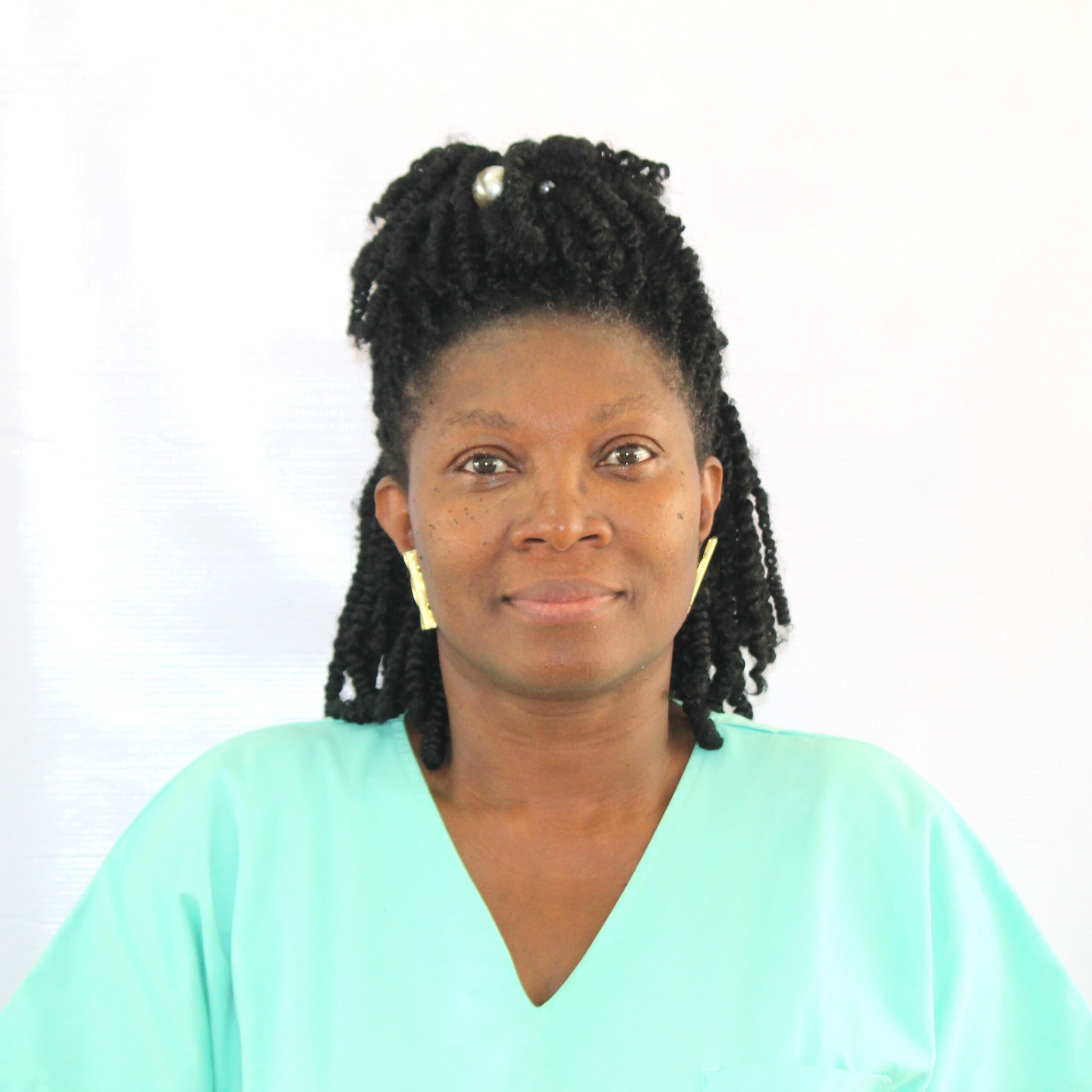 Mme Elise ELONG LOBE